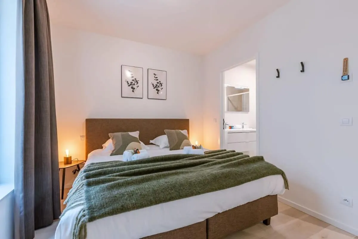 Huswell - Beautiful Apartment With Parking Close To The Sea Ostend