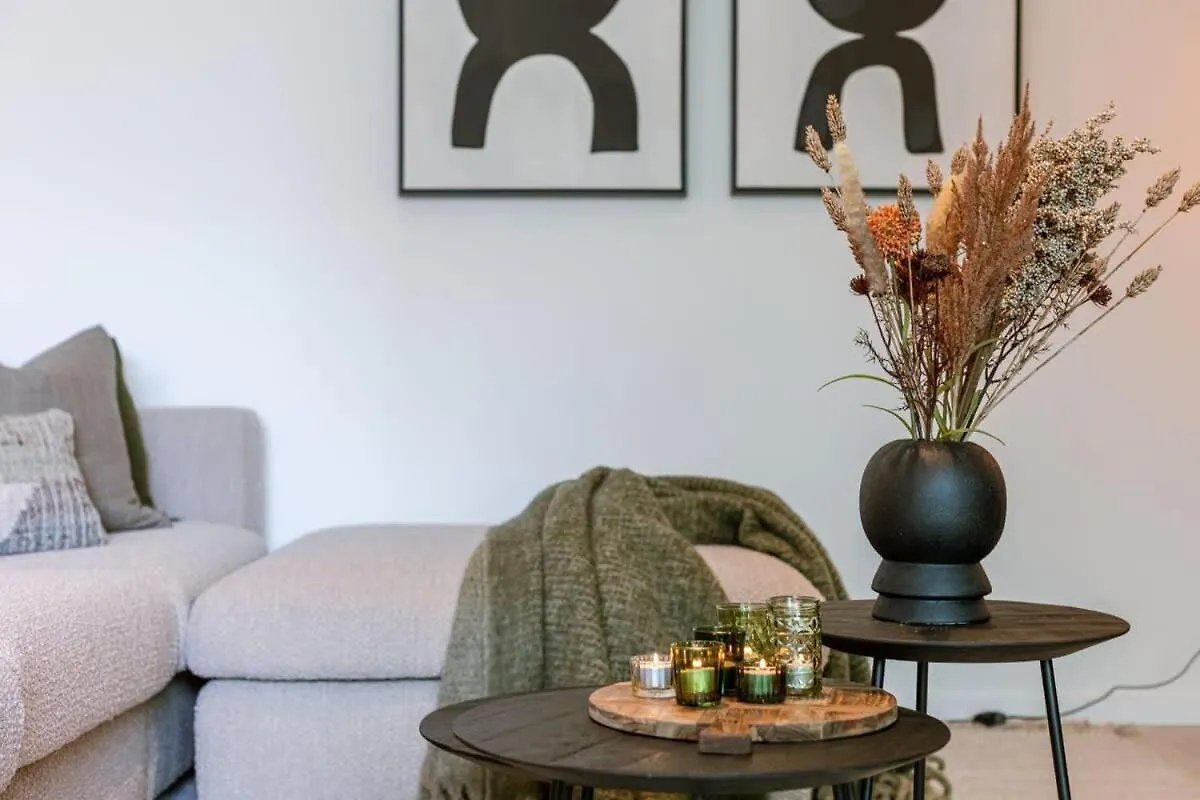 Huswell - Beautiful Apartment With Parking Close To The Sea Ostend