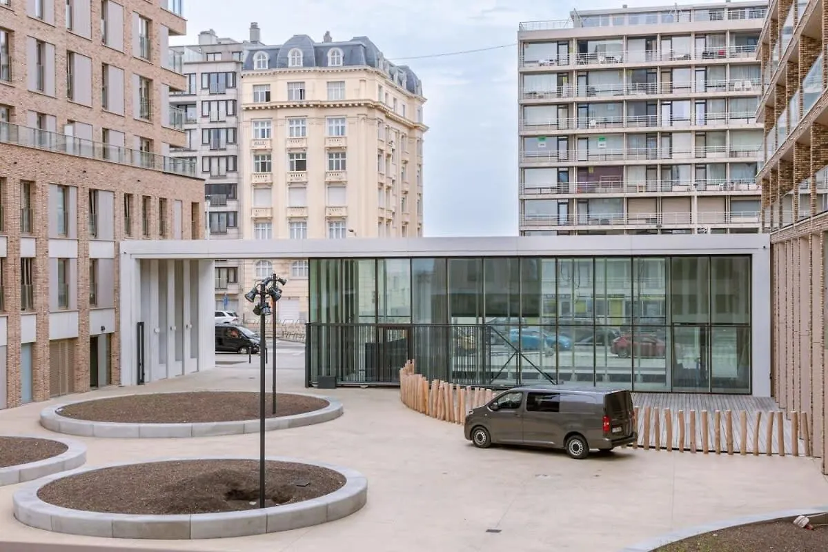 Huswell - Beautiful Apartment With Parking Close To The Sea Ostend Belgium